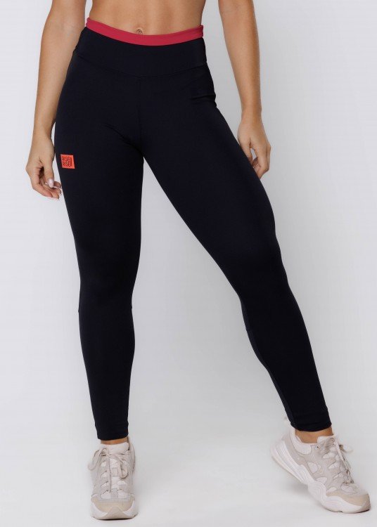 Calça Legging Resilience em Poliamida Preta com Vermelho